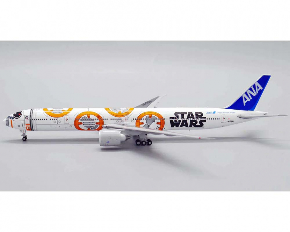全日空商事 1/200 777-300ER JA789A BB-8(TM) ANA JET 「スター