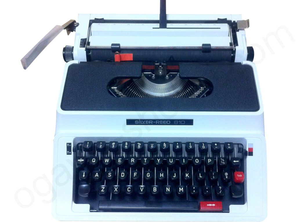SilverReed 810 未使用品タイプライター｜タイプライター専門店の尾河商会