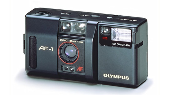 防水カメラ：顧客ニーズにこだわる：オリンパス