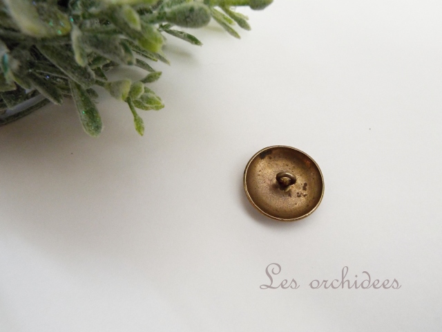 アンティーク エナメルボタン ロゼット模様 オルキデ 恵比寿