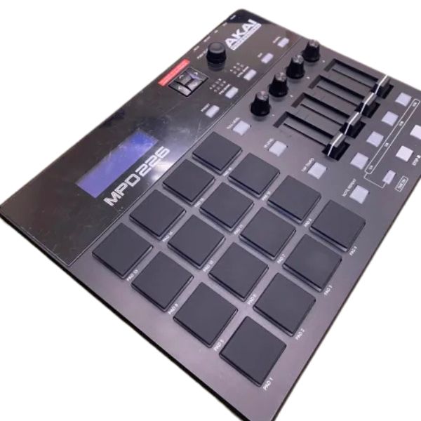中古品】AKAI professional/USB・MIDIコントローラー/MPD226