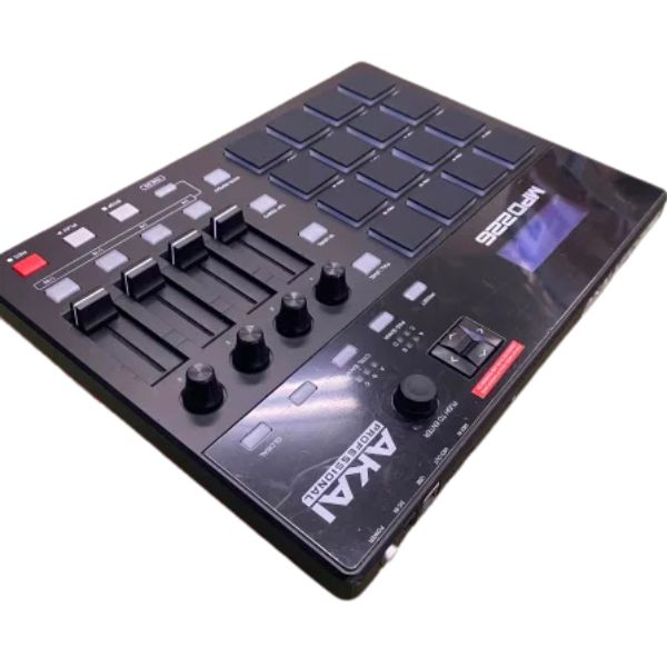 中古品】AKAI professional/USB・MIDIコントローラー/MPD226