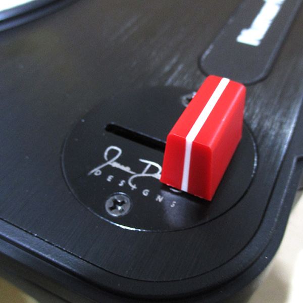 PT01SCRATCH専用カスタムフェーダーパーツ、Jesse Dean Designs