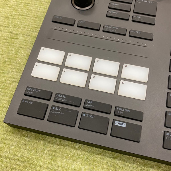 中古品】Native Instruments/ビート・プロダクション・ツール/MASCHINE