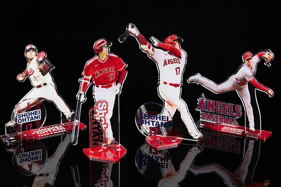 大谷翔平がアクスタに、郵便局での発売に「見た瞬間叫んだ」 | Lmaga.jp