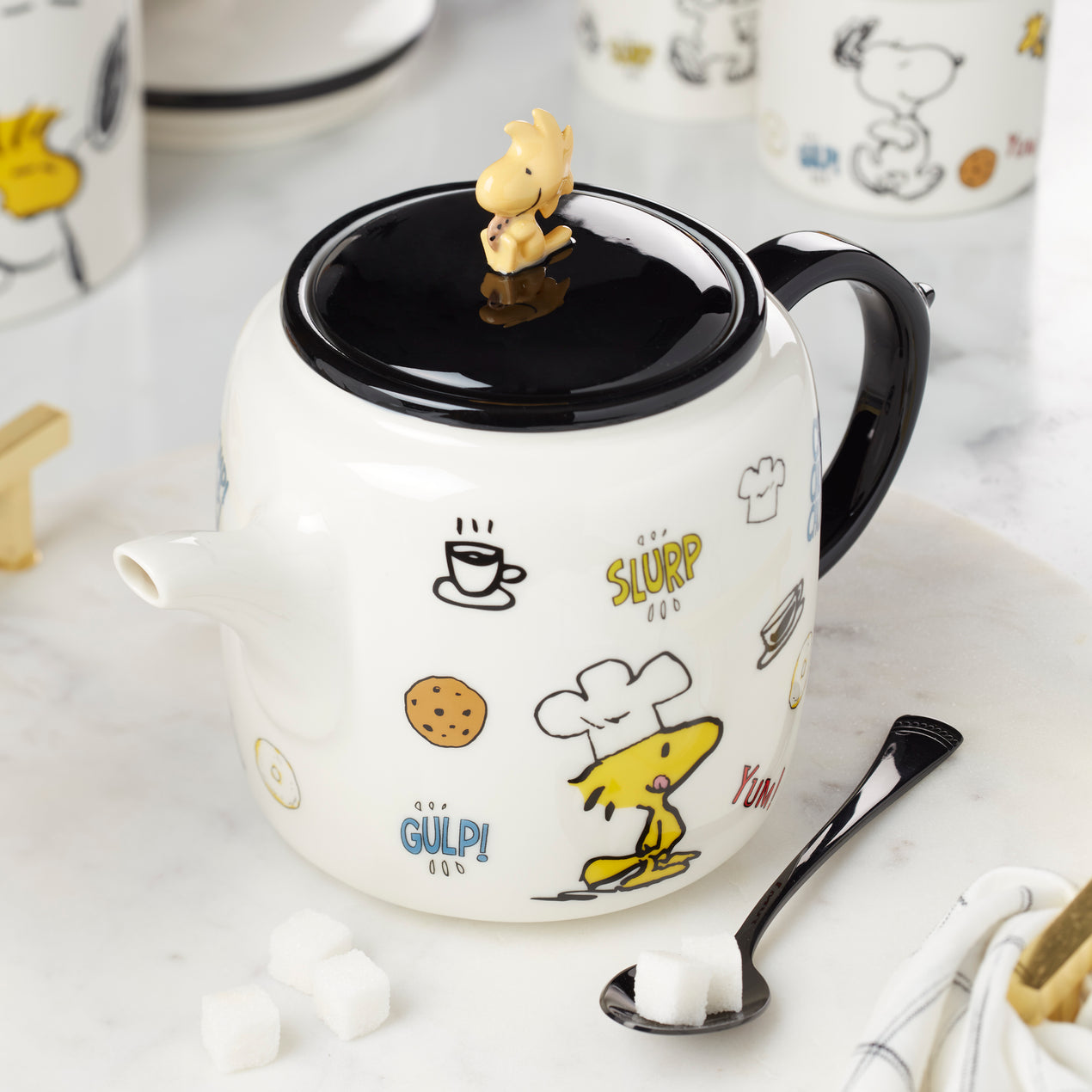 Chef Snoopy Teapot – Lenox Corporation