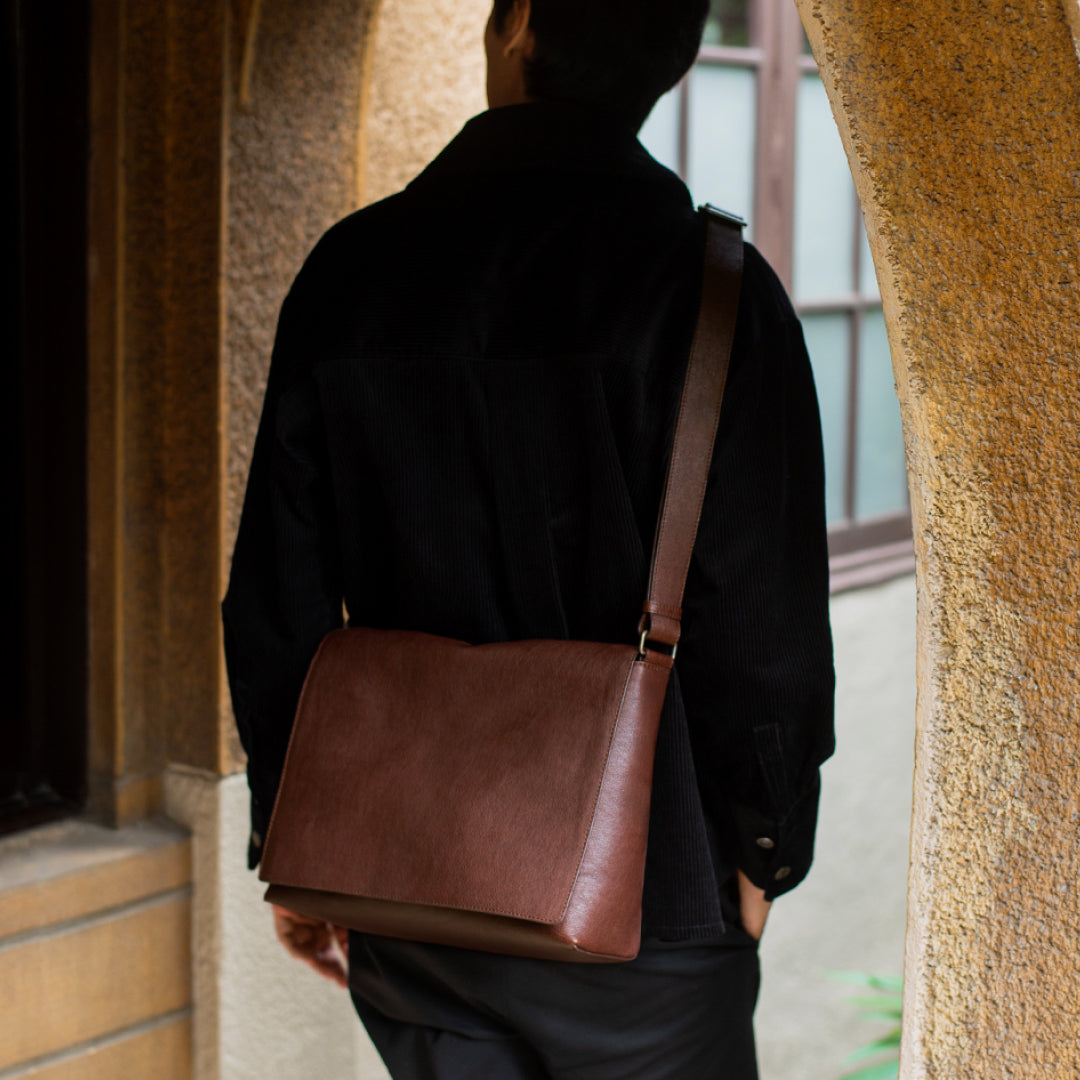 Grained Flap Shoulder – マザーハウス 公式サイト