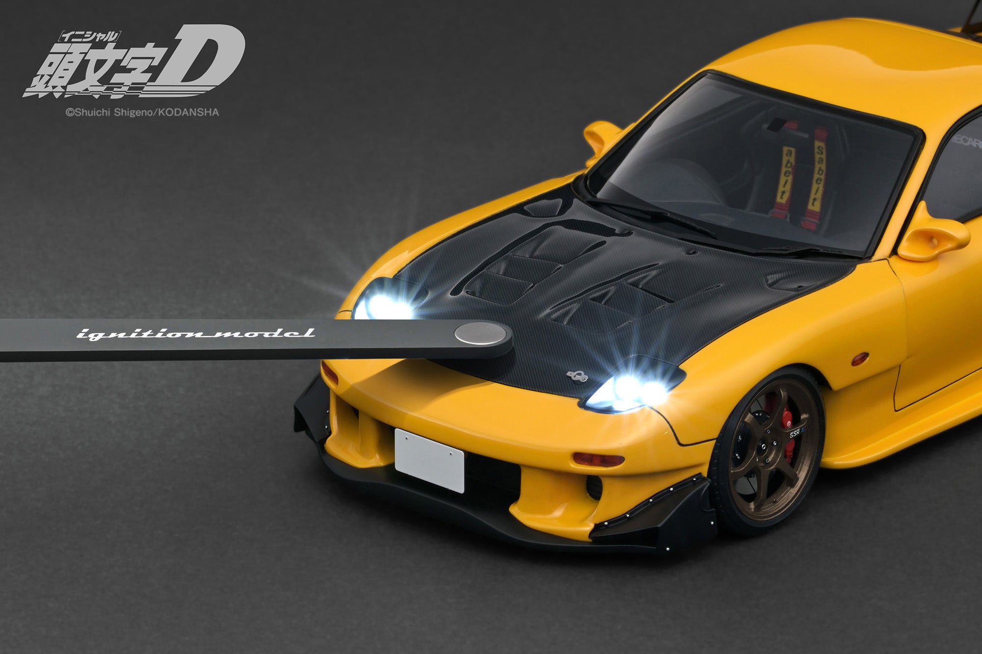 Ignition Model 1:18 Mazda RX-7 (FD3S) INITIAL D in Yellow with LED