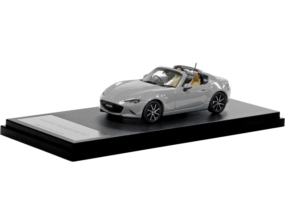 ROADSTER RF VS （2024） モデルカー 1/43
