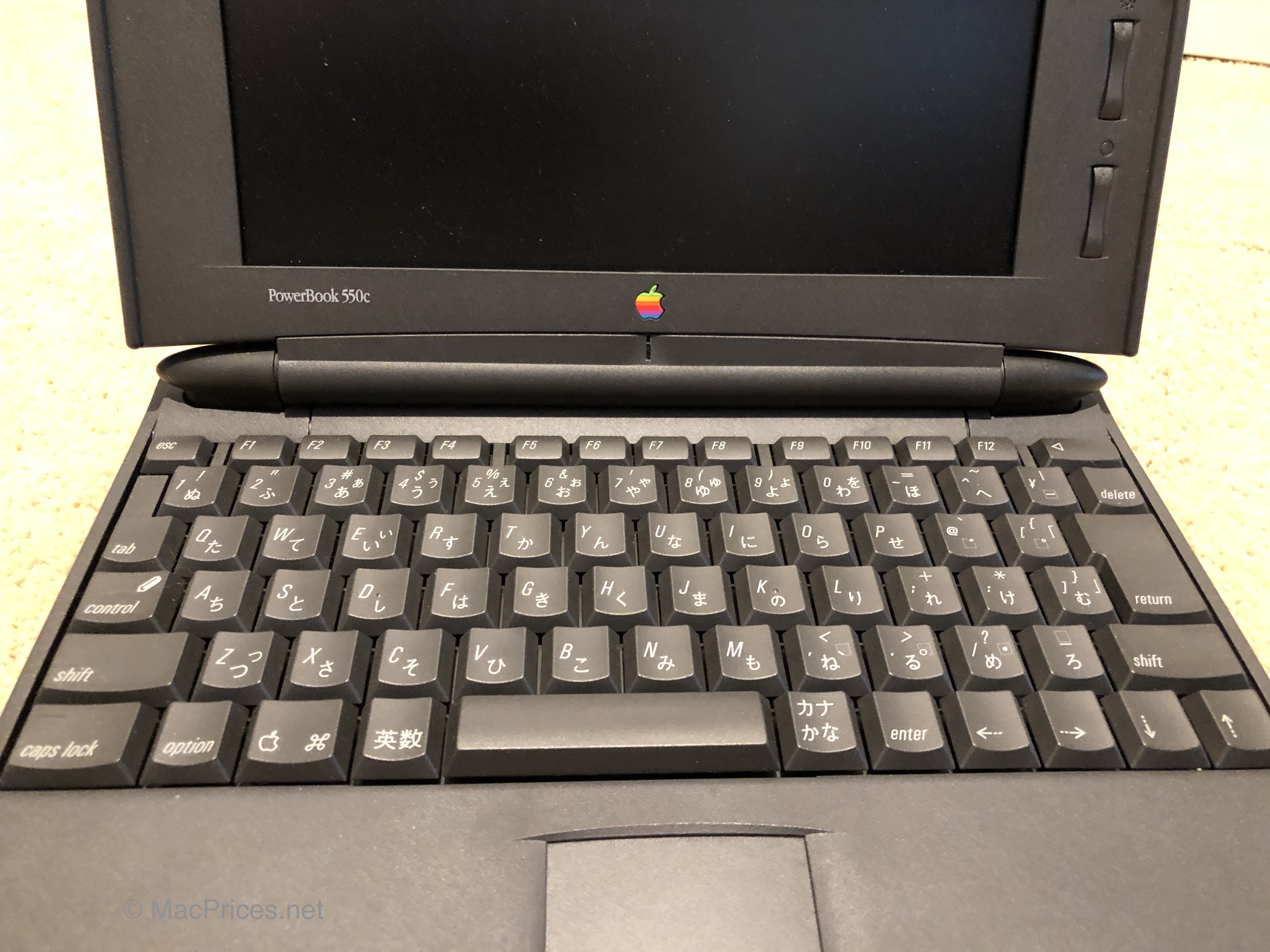 Rare Macs: The PowerBook 550c. Description, specifications, and