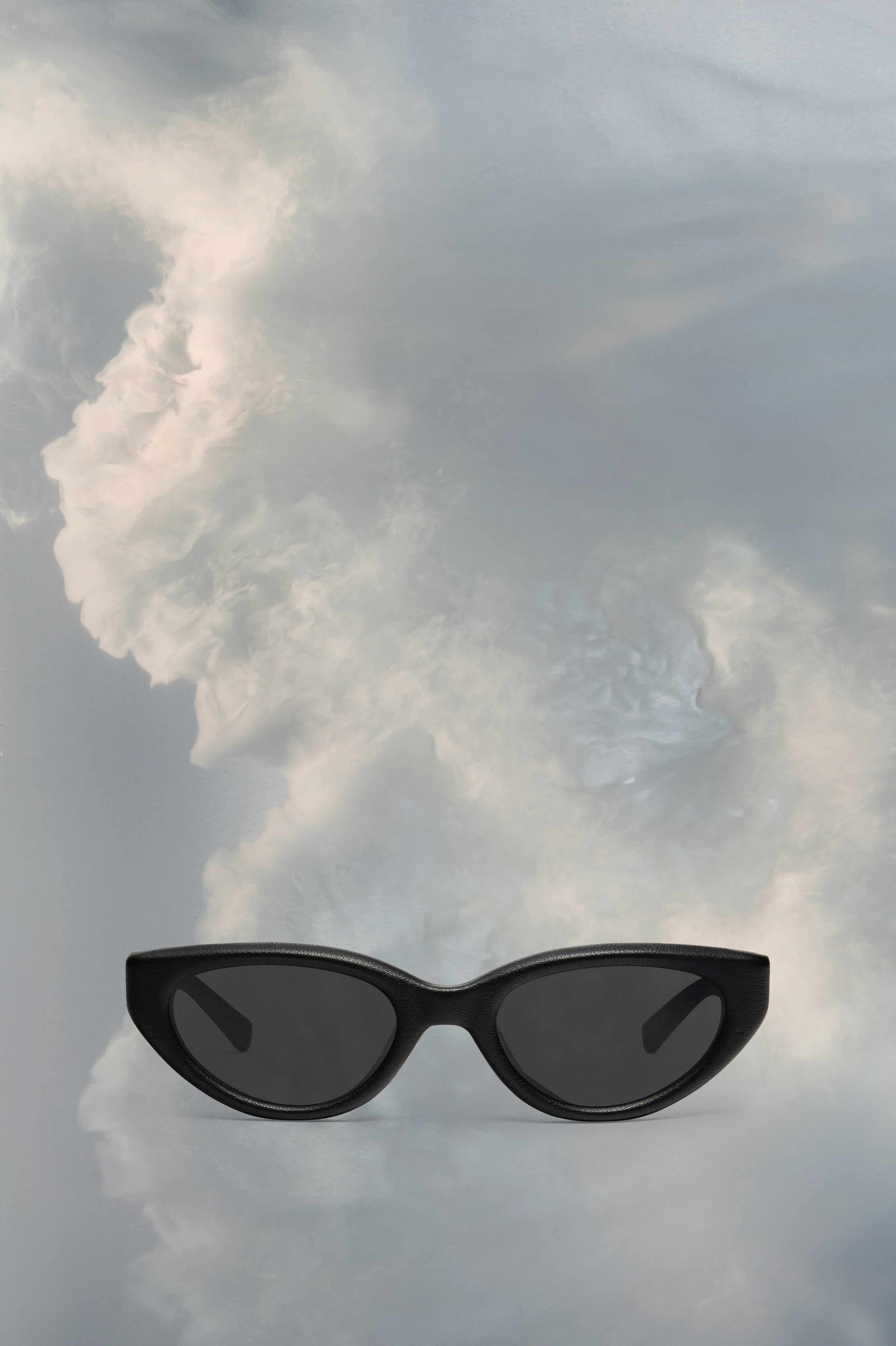 Glasses MM X Gentle Monster MM108 LEATHER | Maison Margiela