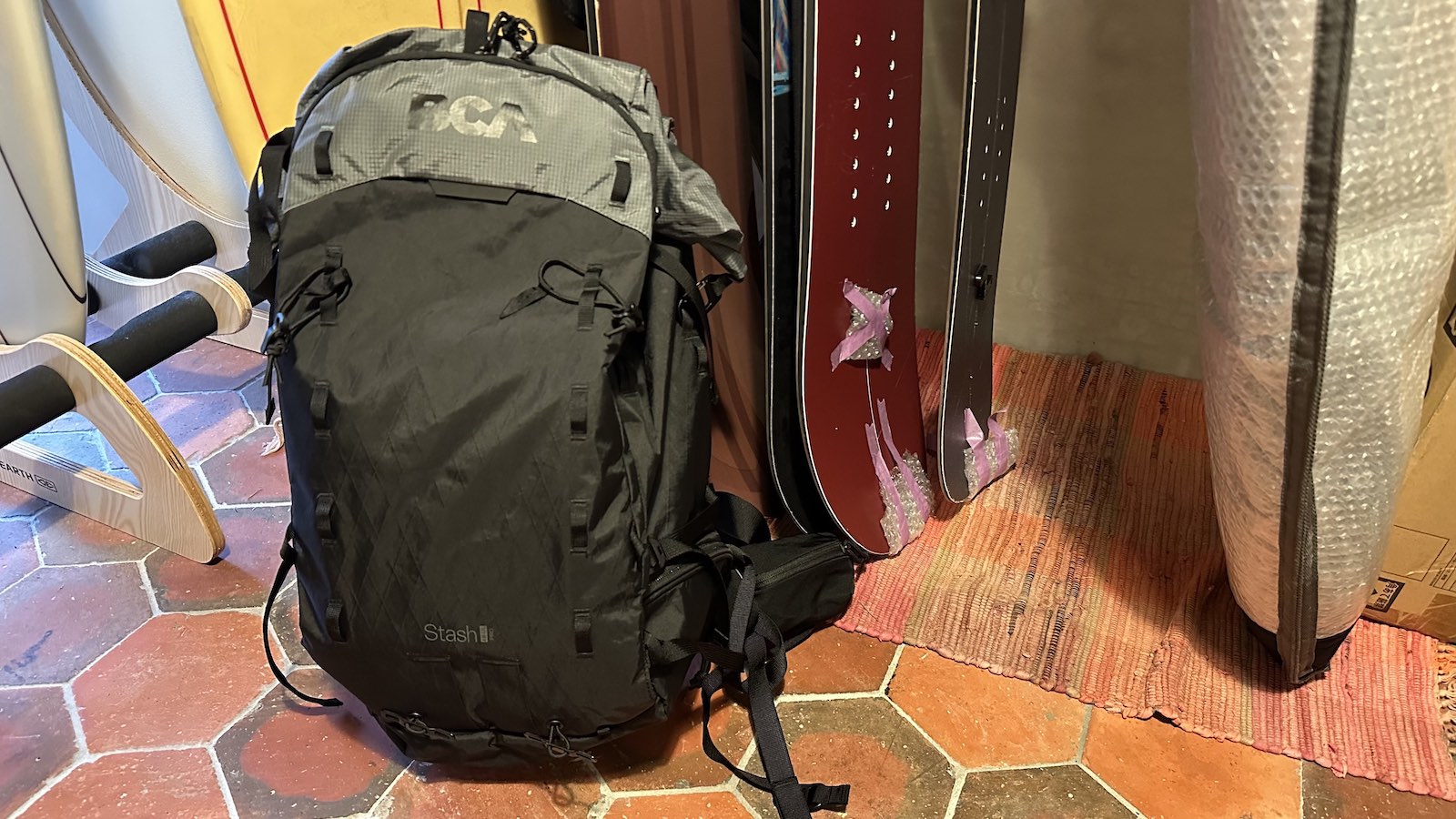 BCA Stash Pro 40-UL】40Lクラス最軽量スプリットボードに特化した