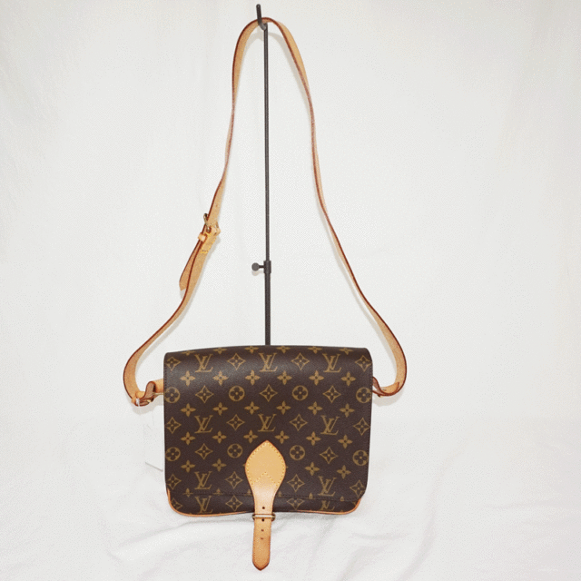 ヴィトンM51252カルトシエール/ショルダーバッグお買取り！！年代の