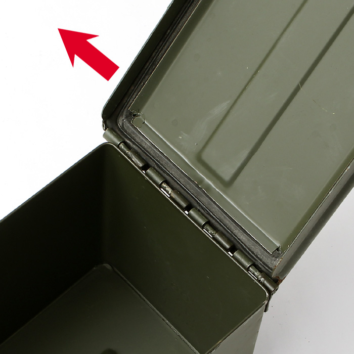 US(米軍)現用 AMMO BOX(弾薬箱)/5.56mm弾用/マーキング付/実物・良の上