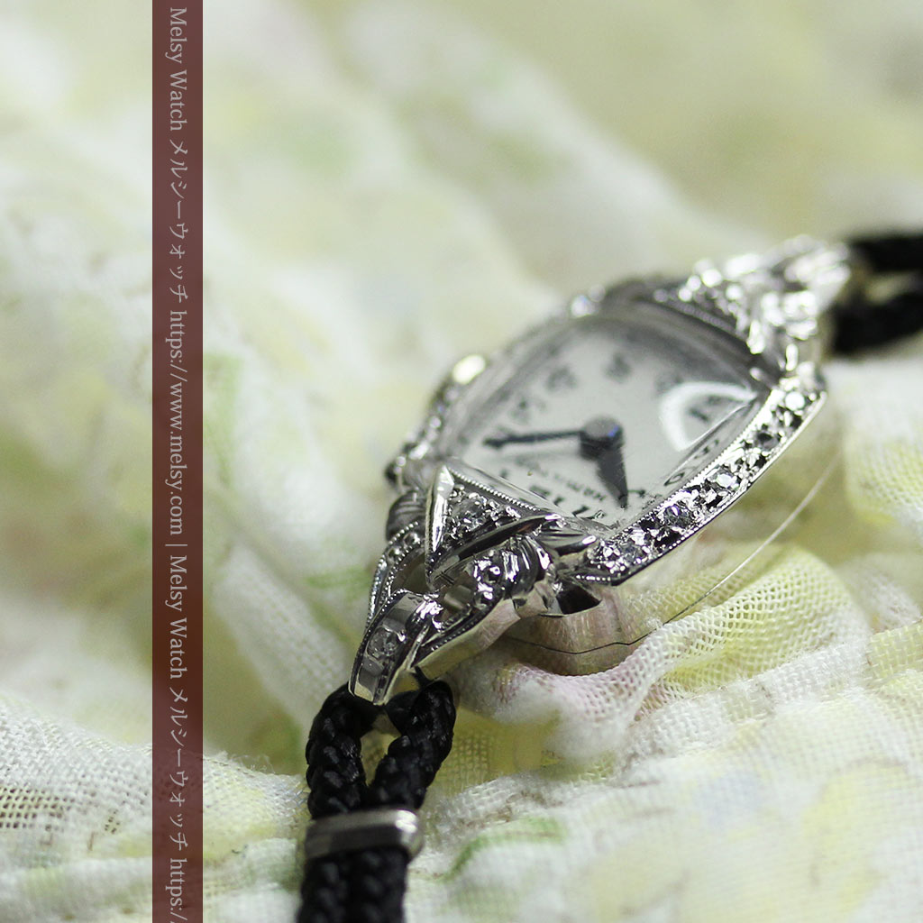 ダイヤとケース装飾の美しいハミルトンのレディース金無垢腕時計