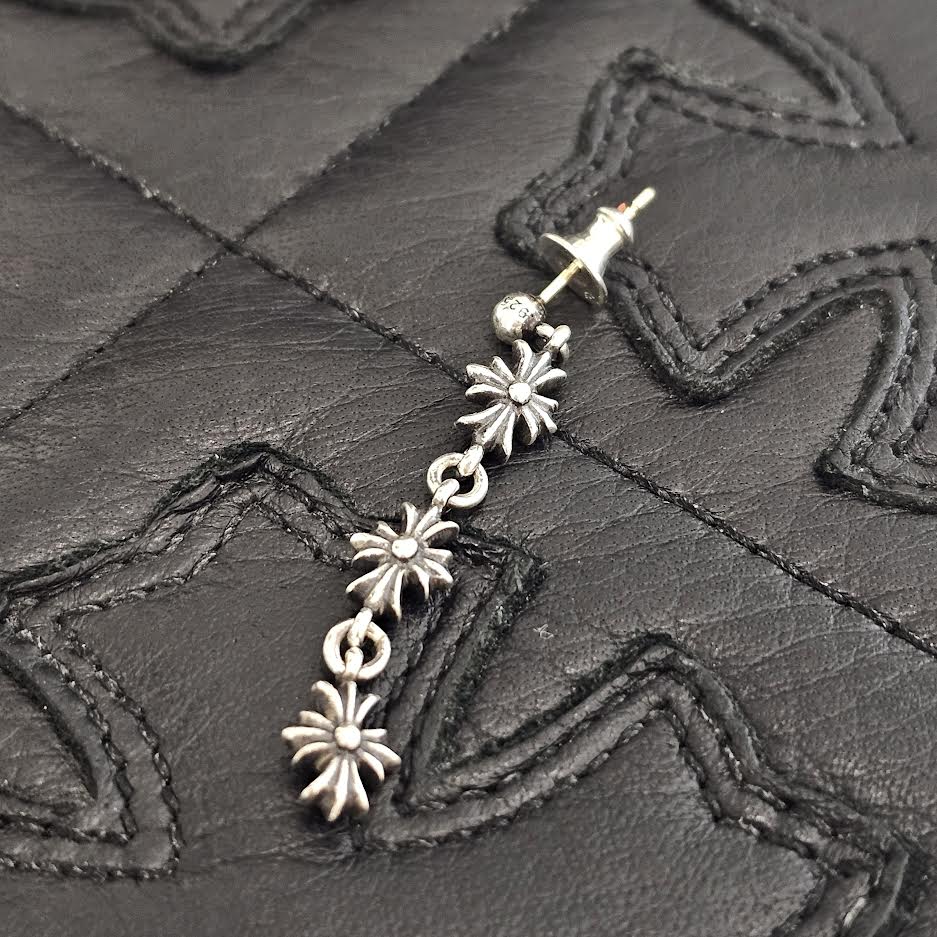 Chrome hearts クロムハーツタイニードロップピアスChrome Hearts