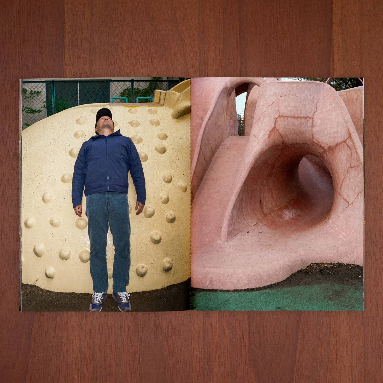 ボッテガ・ヴェネタ、4冊で構成された「FANZINE」の配布をスタート。3