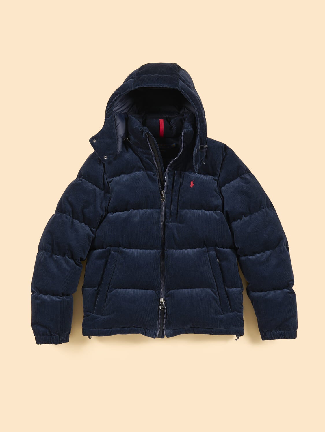 ポロ ラルフ ローレン」で今買うべきは“大人ネイビーの最強ダウン”。超