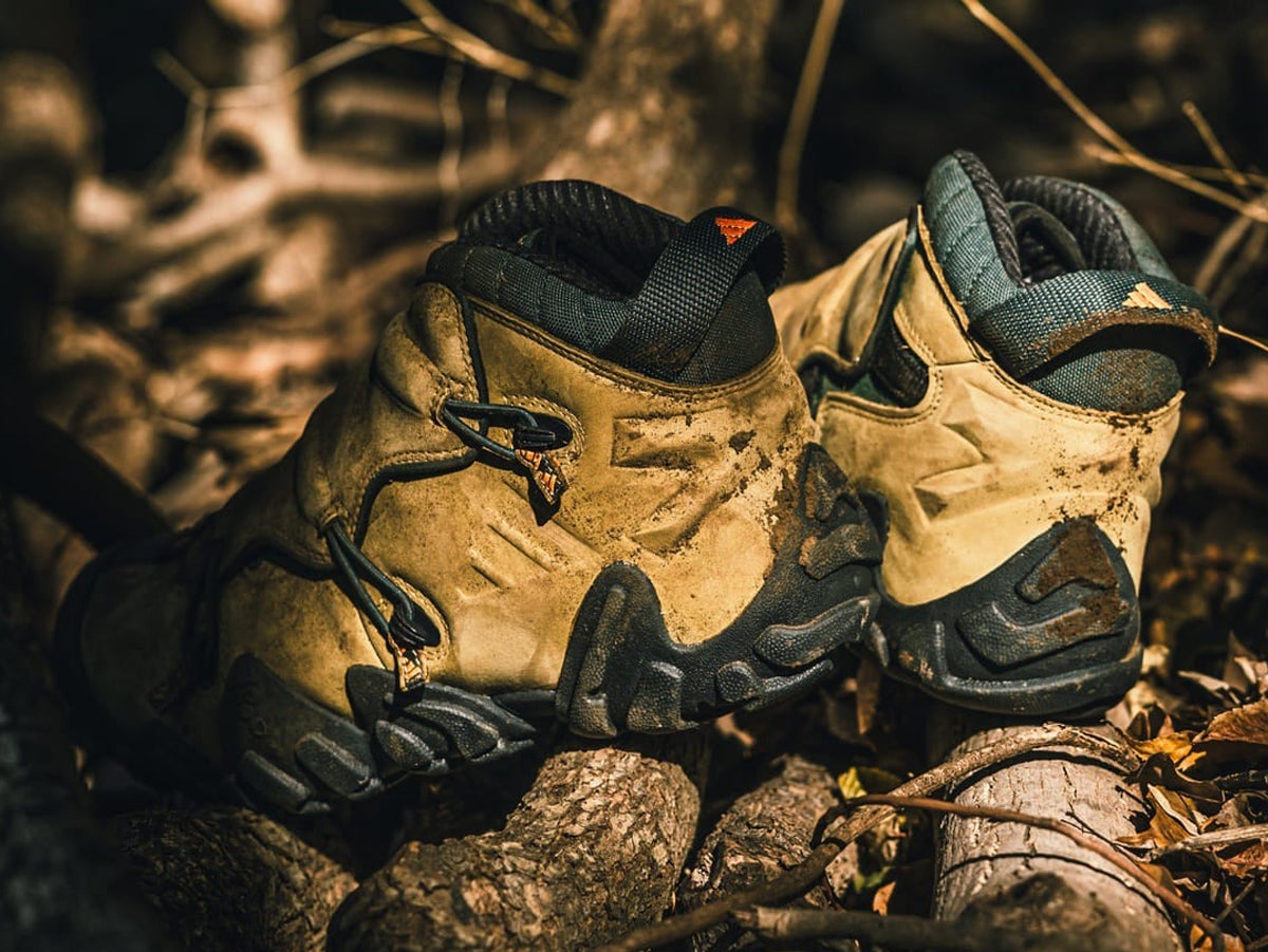 アディダス オリジナルスの名作スニーカー「RADLANDER EQT」が待望の