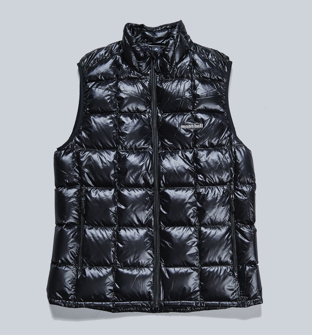 パーフェクト「黒ダウン」25連発】1万円台から買える「モンベル