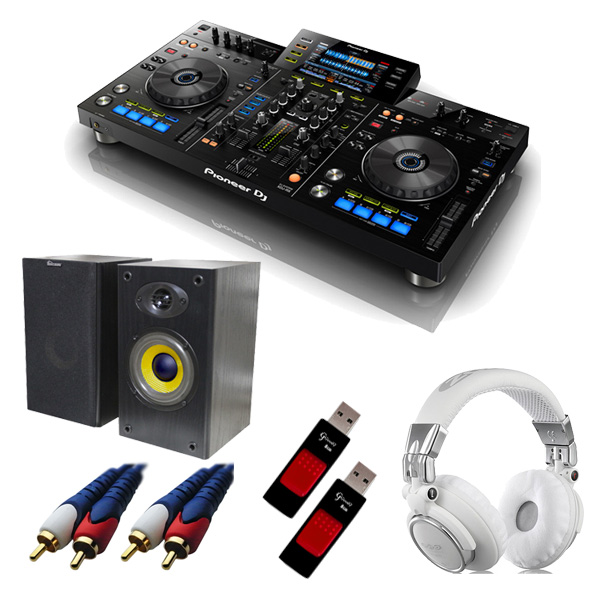 XDJ-RX2が発売から人気ですが、少しでも価格を抑えてオールインワン手