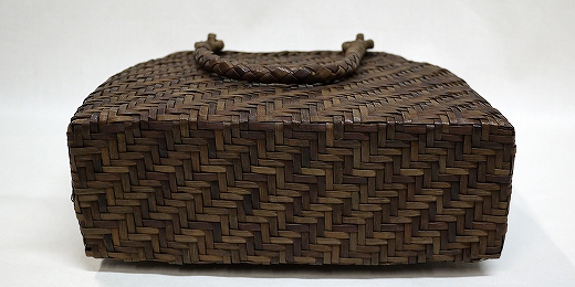 山胡桃（やまくるみ）かごバッグの水木屋馬場商店