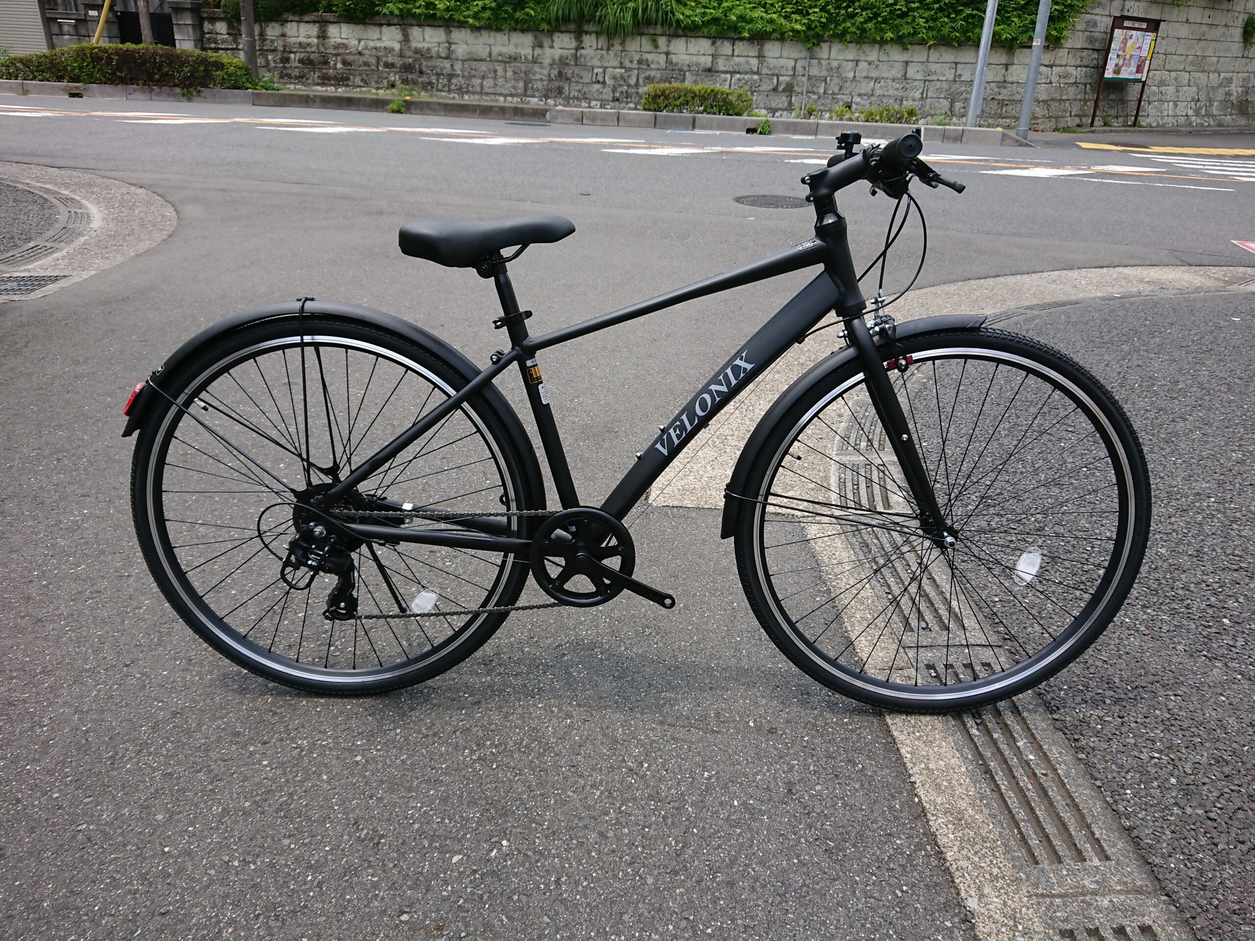 サカモトテクノ VELONIX（ベロニクス） 軽量なシティークロス車