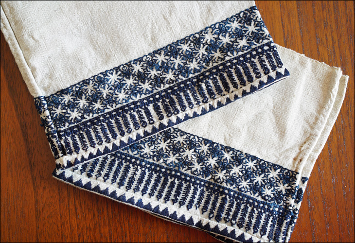 中国 苗族や少数民族の刺繍布 ｜ みんげい おくむら