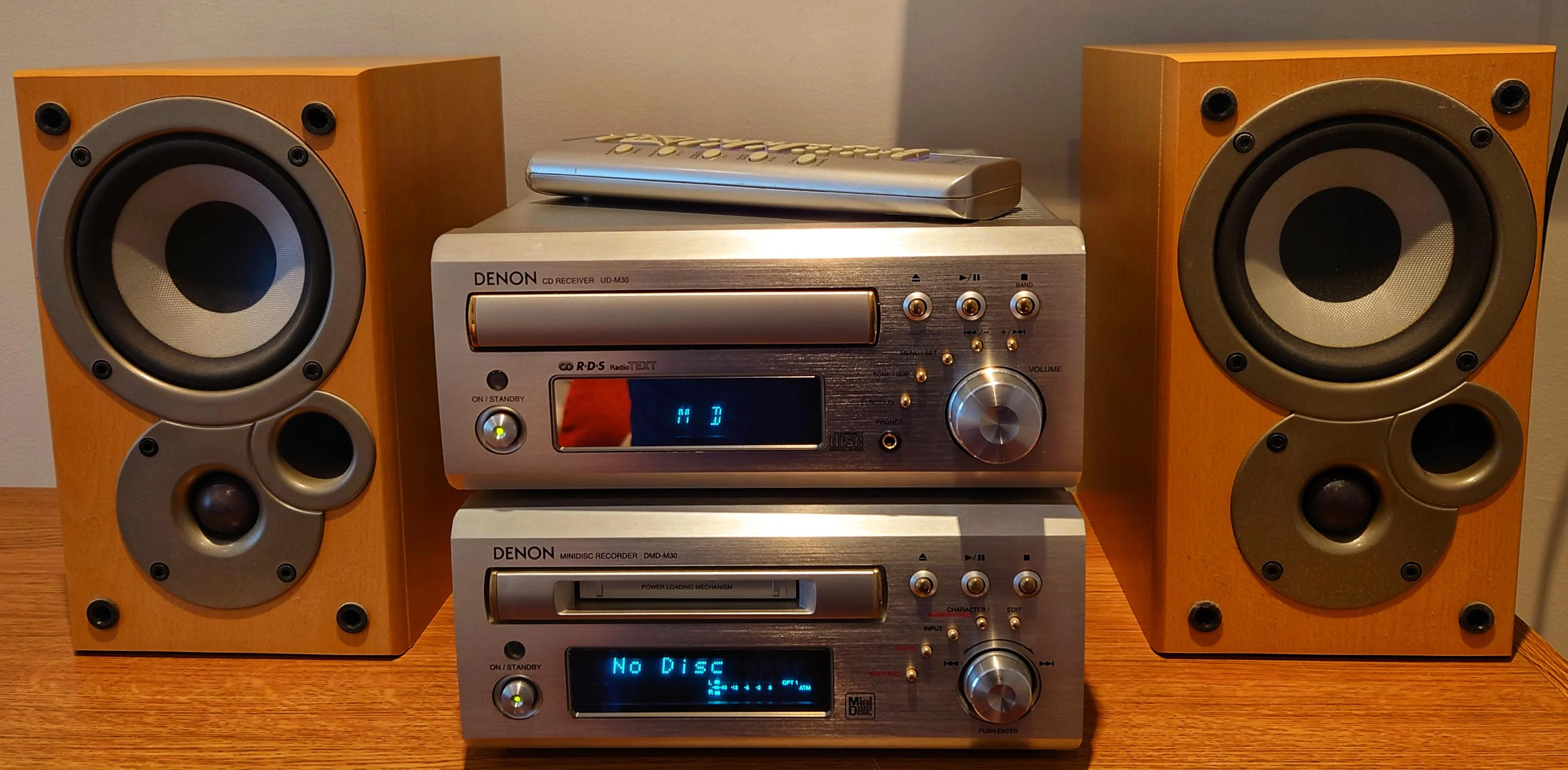 Denon DMD-M30 [MiniDisc Wiki]