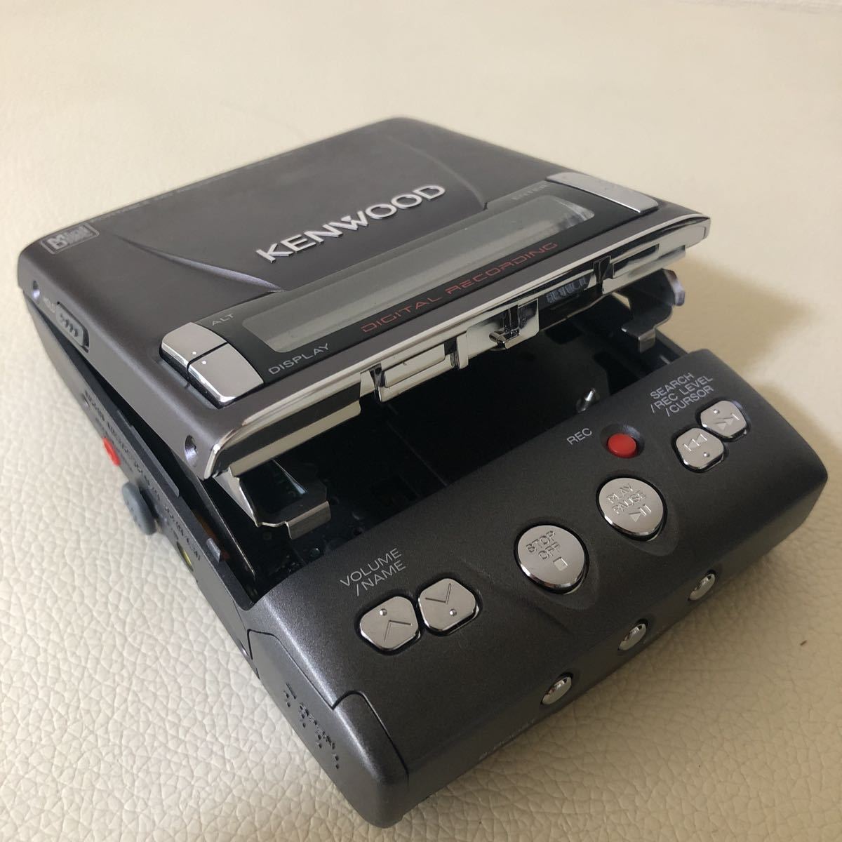 Kenwood DMC-E7R [MiniDisc Wiki]