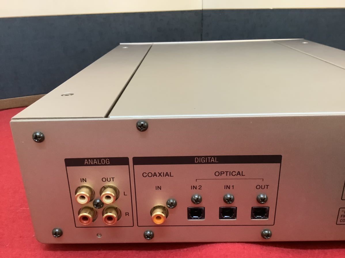 Sony MDS-J3000 [MiniDisc Wiki]