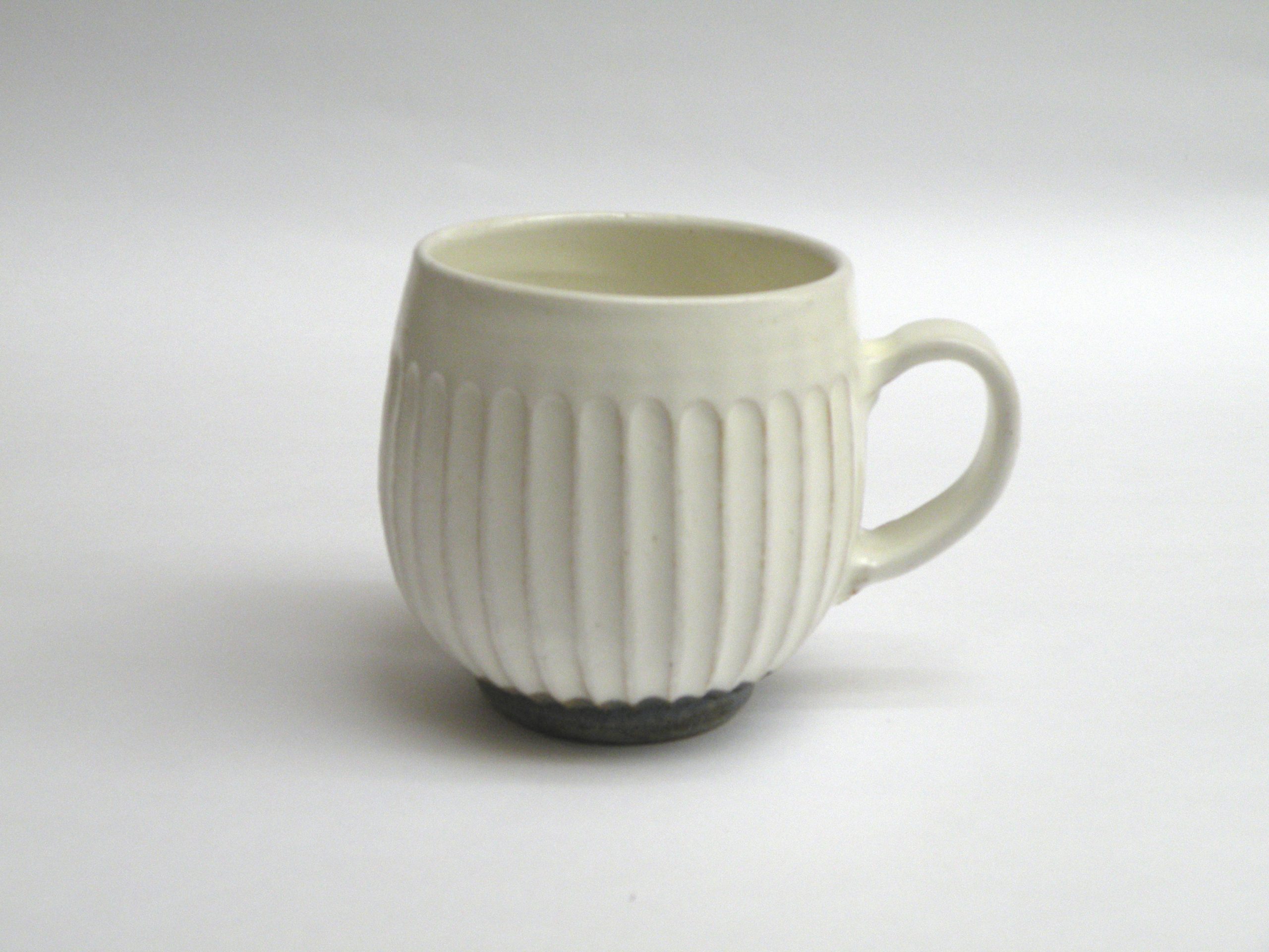 美濃焼伝統工芸品協同組合 | 志野ぐい呑