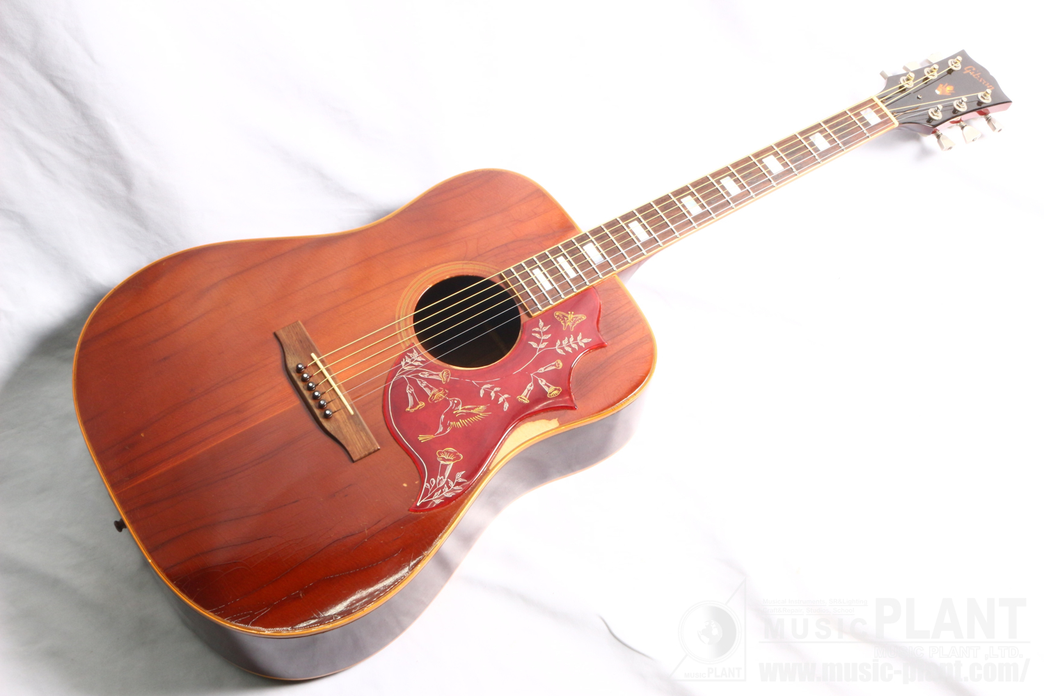 Gibson アコースティックギター1976 Hummingbird中古品()売却済みです