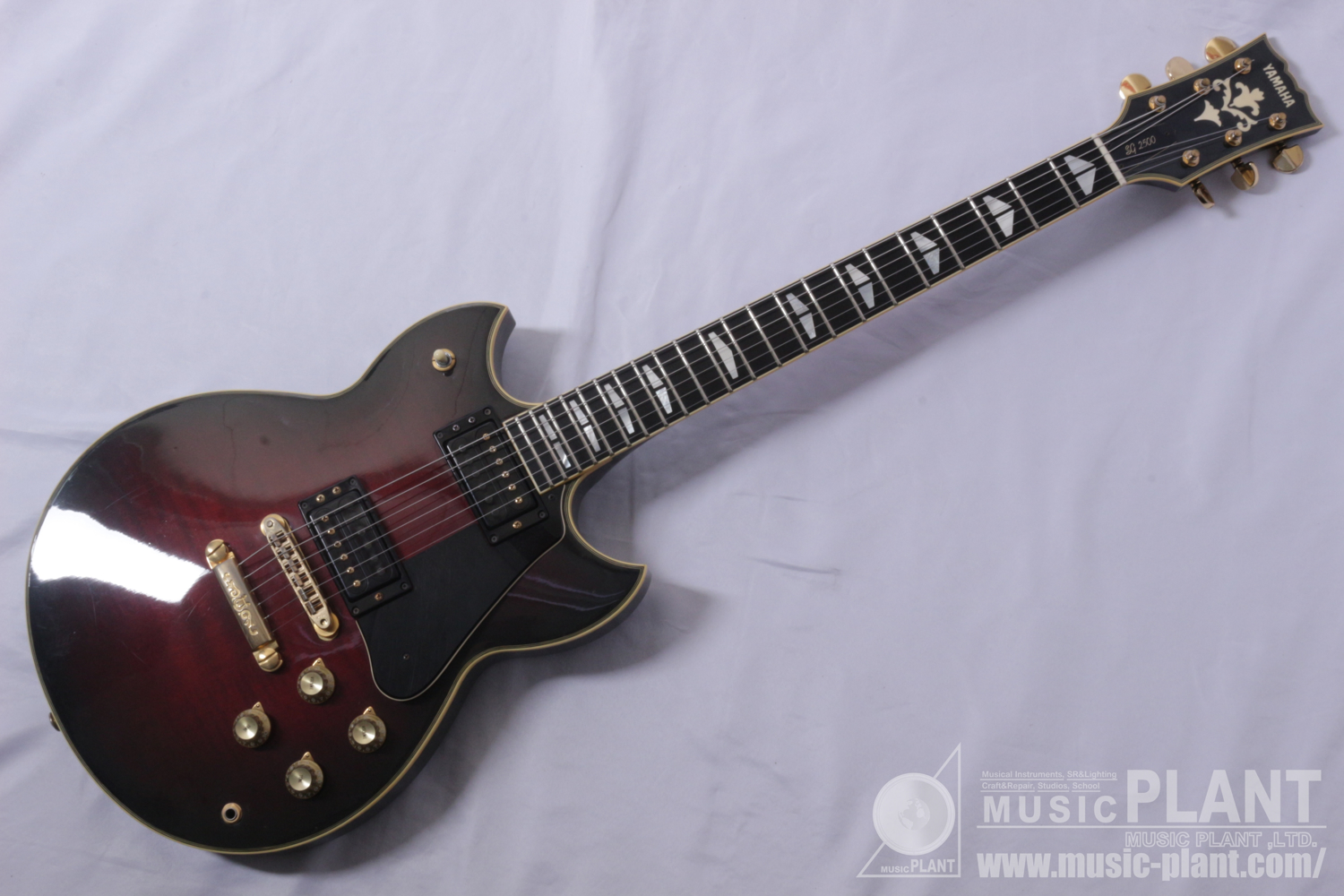 YAMAHA SGシリーズ エレキギター1983 SG-2500 Wine Red中古()売却済み