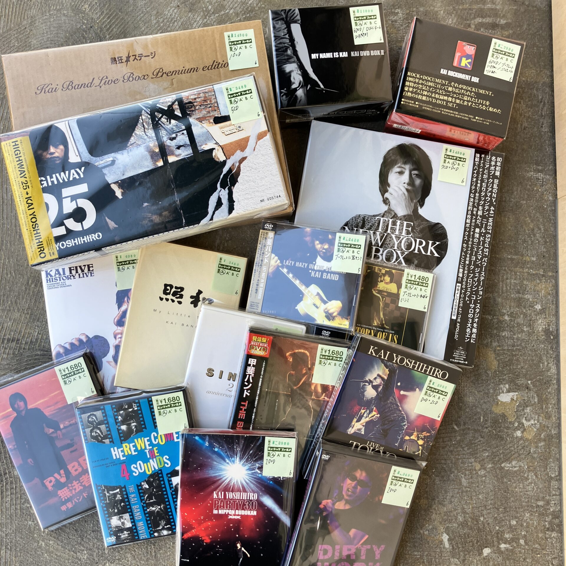 新入荷情報】甲斐バンド、甲斐よしひろのCDボックスセット,DVDが入荷