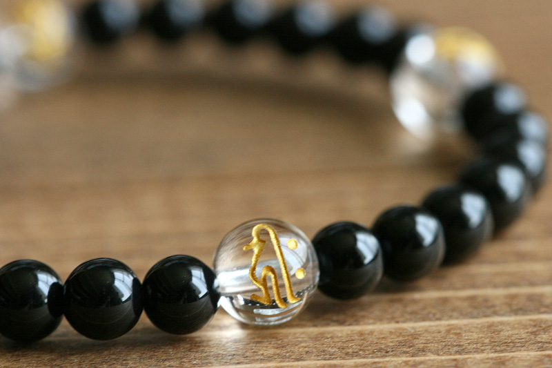 梵字（水晶）パワーストーンブレスレット（オニキス6ミリ玉＋梵字8ミリ