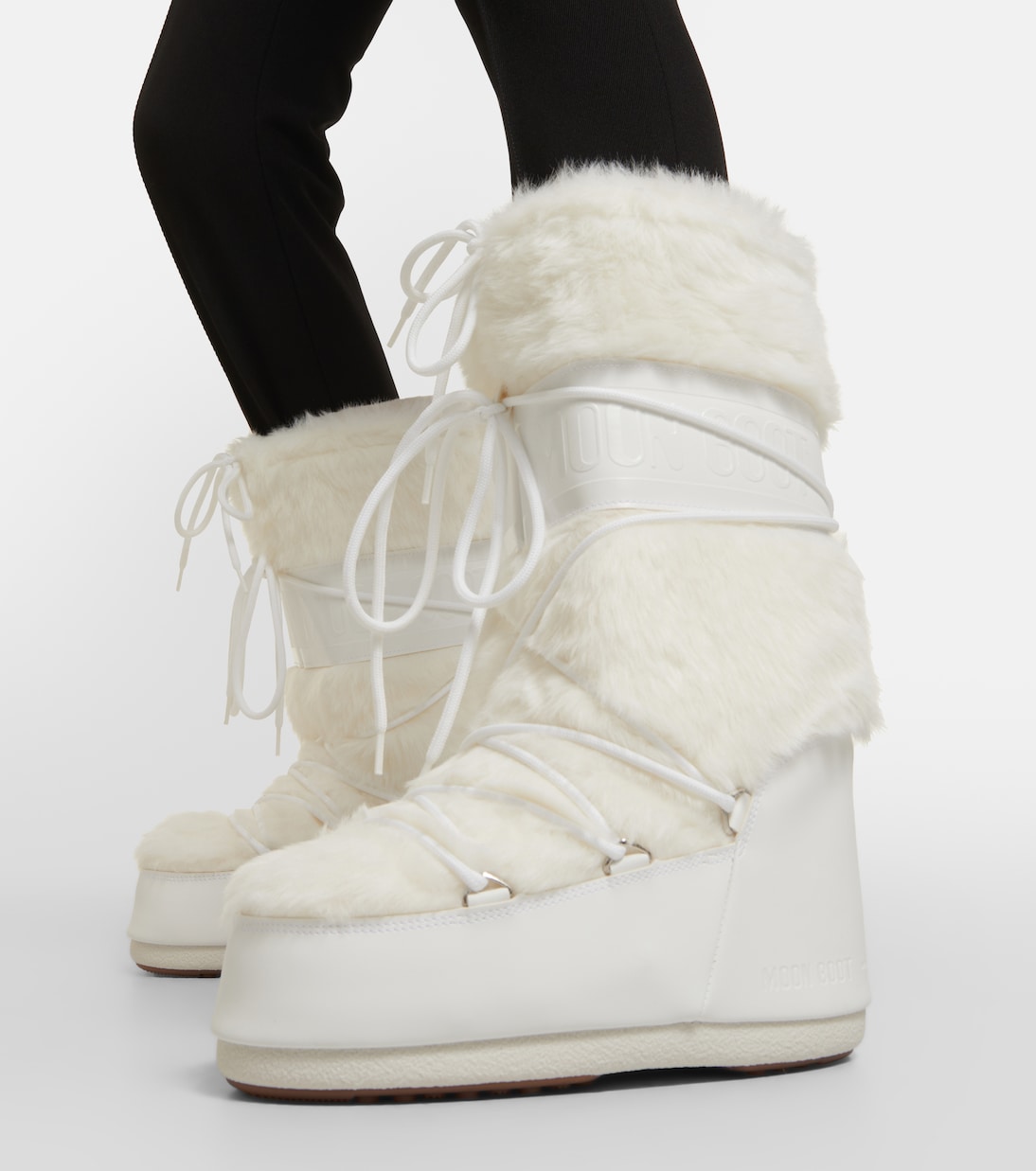 Icon snow boots in white - Moon Boot | Mytheresa