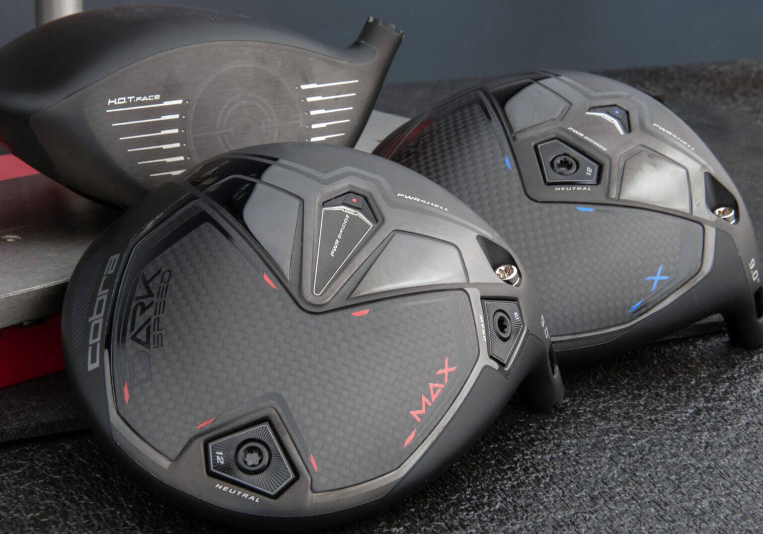 実力十分のコブラから暗黒の「DARKSPEED（ダークスピード