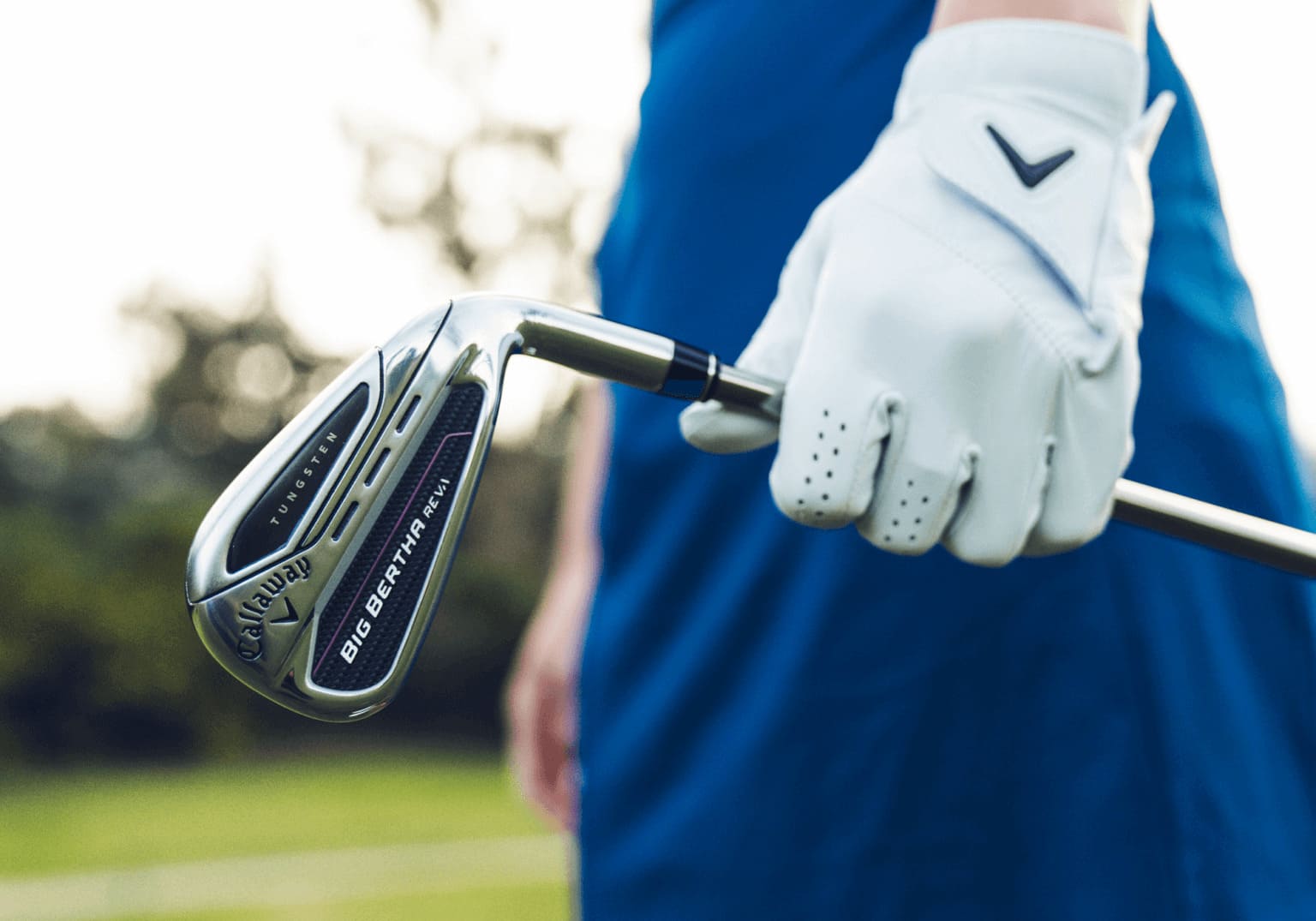 待望の新製品！キャロウェイ「REVA（レヴァ）」シリーズ～真っ直ぐ遠く