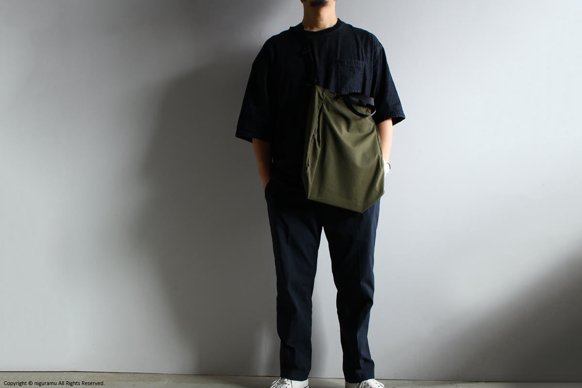 2way tote | kirahvi yhdeksan | niguramu