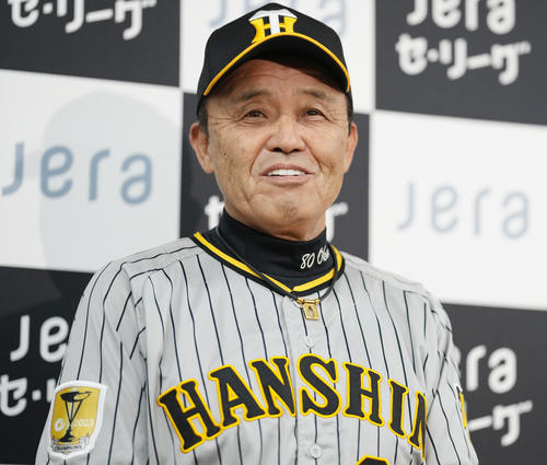 阪神】岡田監督は混セ覚悟「混戦するよ。そんな甘いもんじゃないよ