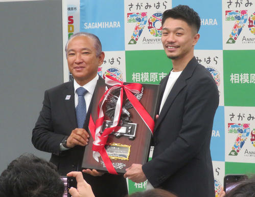 WBCバンタム級王者中谷潤人ボブルヘッド発売「楽しんでもらえたら