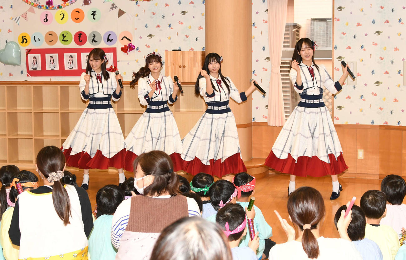 NGT48、保育園を訪れミニライブ 西潟茉莉奈「NGTになりたいと思う子が