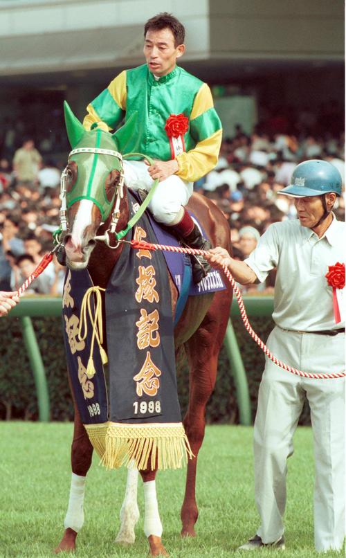 天皇賞・秋で悲運の死を遂げたサイレンススズカ、G1勝ち宝塚記念への