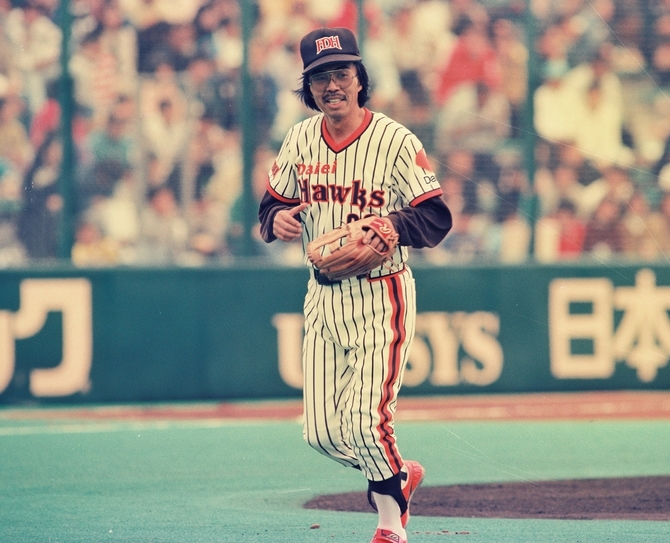 1990年11月3日、福岡ダイエーホークスの紅白戦に飛び入り参加した漫画