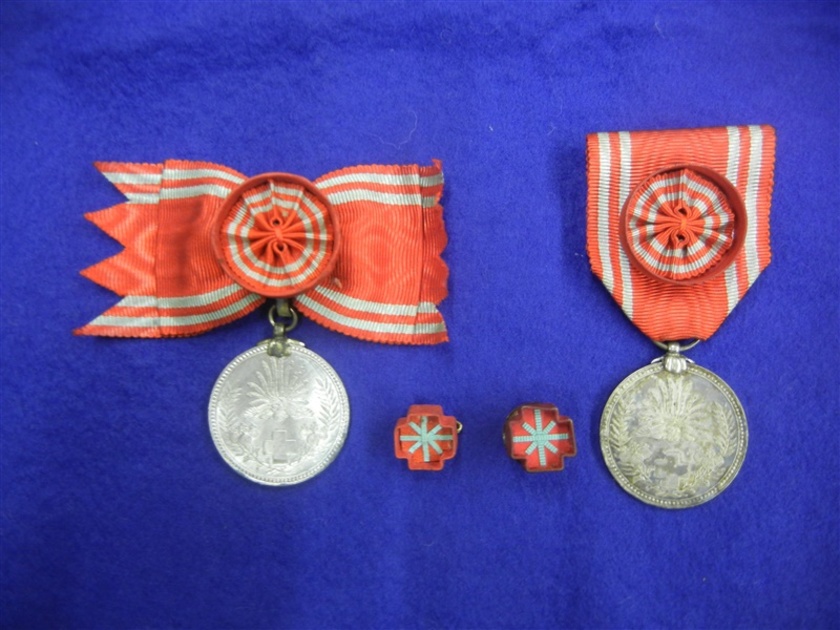 日本赤十字社有功章 勲章セット 赤白リボン付き 明治二十一年 日本