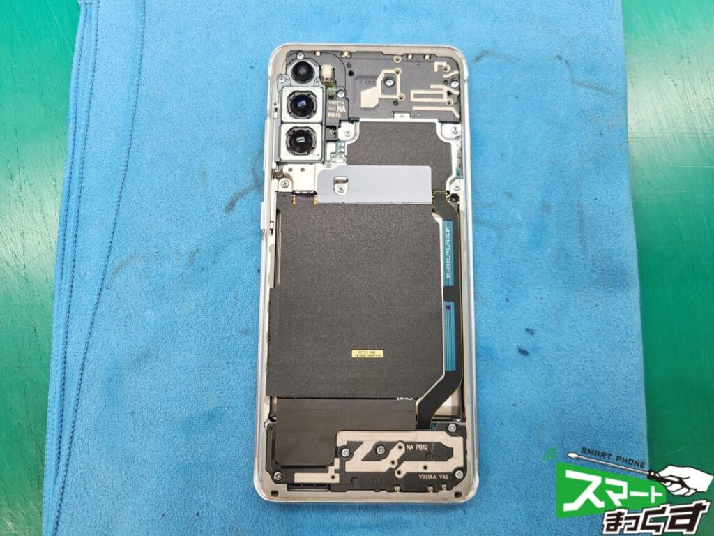 即日】Galaxy S20 ディスプレイ割れ修理-大阪・梅田- 東京・大阪・滋賀