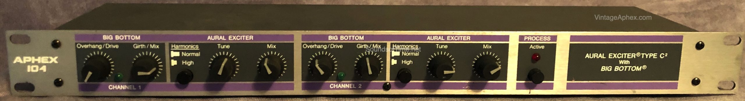 Aphex Aural Exciter Type C2 with Big Bottom Model 104 (Version 2