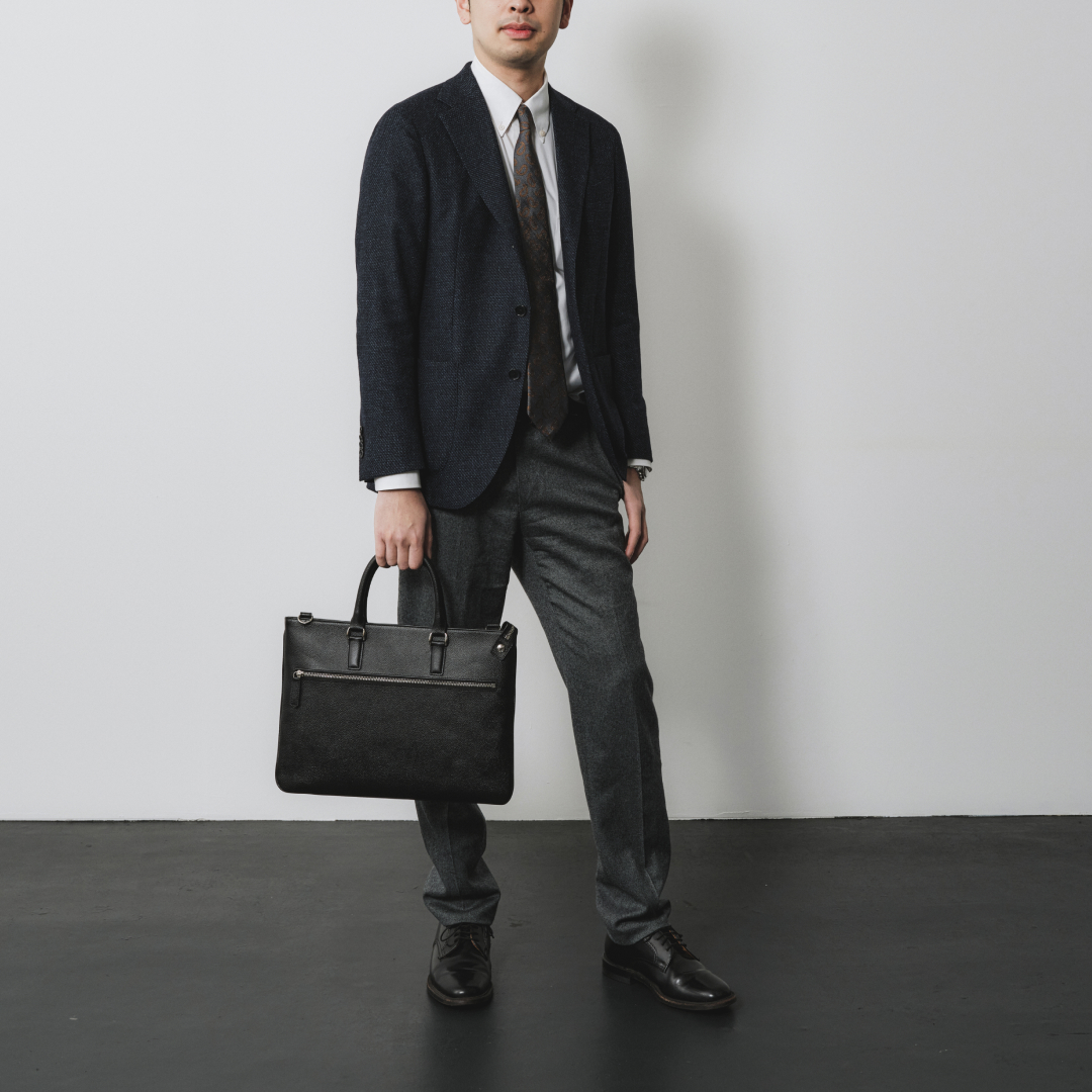 SOMÈSで叶えるメンズビジネススタイル | ソメスサドル【日本の革鞄と馬具】
