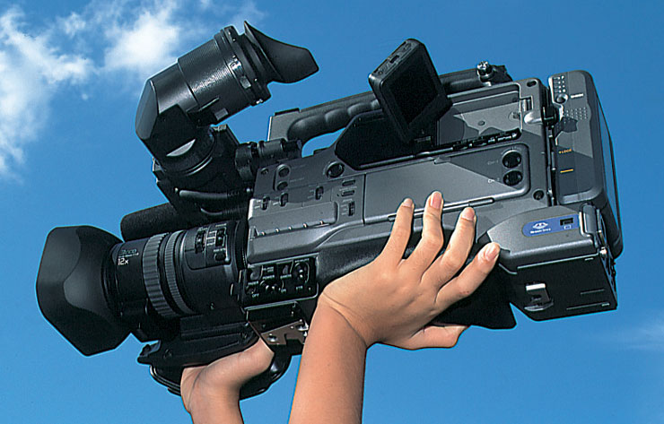 商品の特長 | DSR-250 | DVCAM | カムコーダー／レコーダー